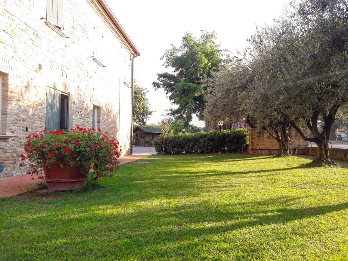 La Corte San Giovanni In Marignano Buitenkant foto